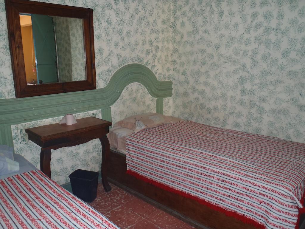 Hotel Casa De Huespedes Hidalgo Tehuacan Bilik gambar