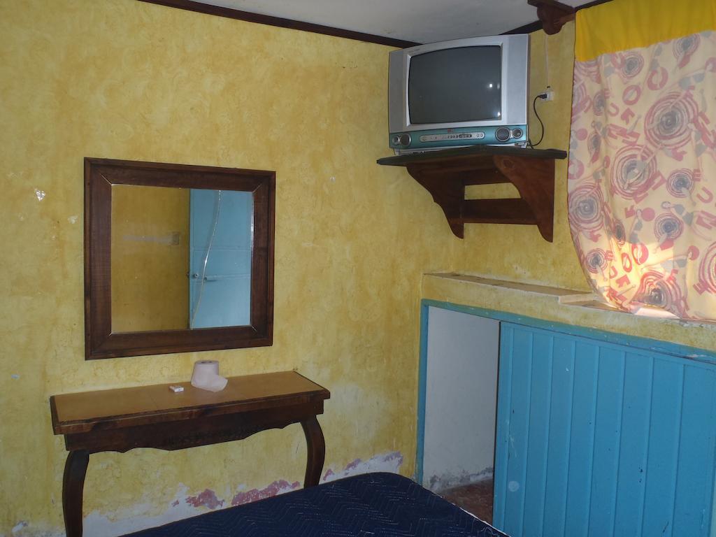 Hotel Casa De Huespedes Hidalgo Tehuacan Bilik gambar